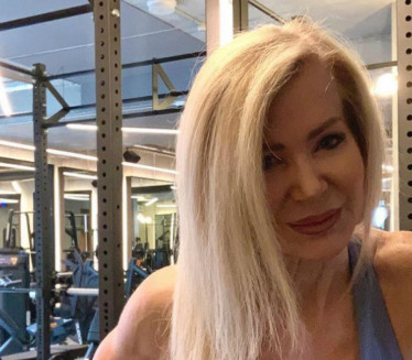 FITNES BAKA: Ima 64, udvaraju joj se momci od 18