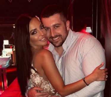 ISTINA JE: Oglasio se Mladen Vuletić - kupuju stvari za bebu