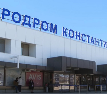 ДОЈАВА О БОМБИ НА АЕРОДРОМУ: У току контрадиверзионе радње