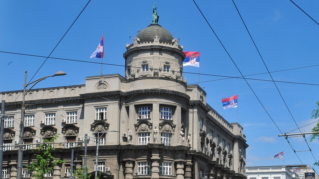 Poznato ko su novi ministri umesto Vesića i Momirovića
