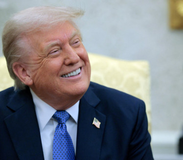 ЛОШЕ ВЕСТИ ЗА ТРАМПА: Истраживања тврде - популарност ОПАДА