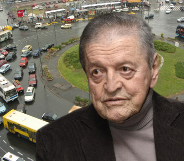 ŠTA JE DOŽIVEO NA SLAVIJI? Giga busom išao na hemoterapije
